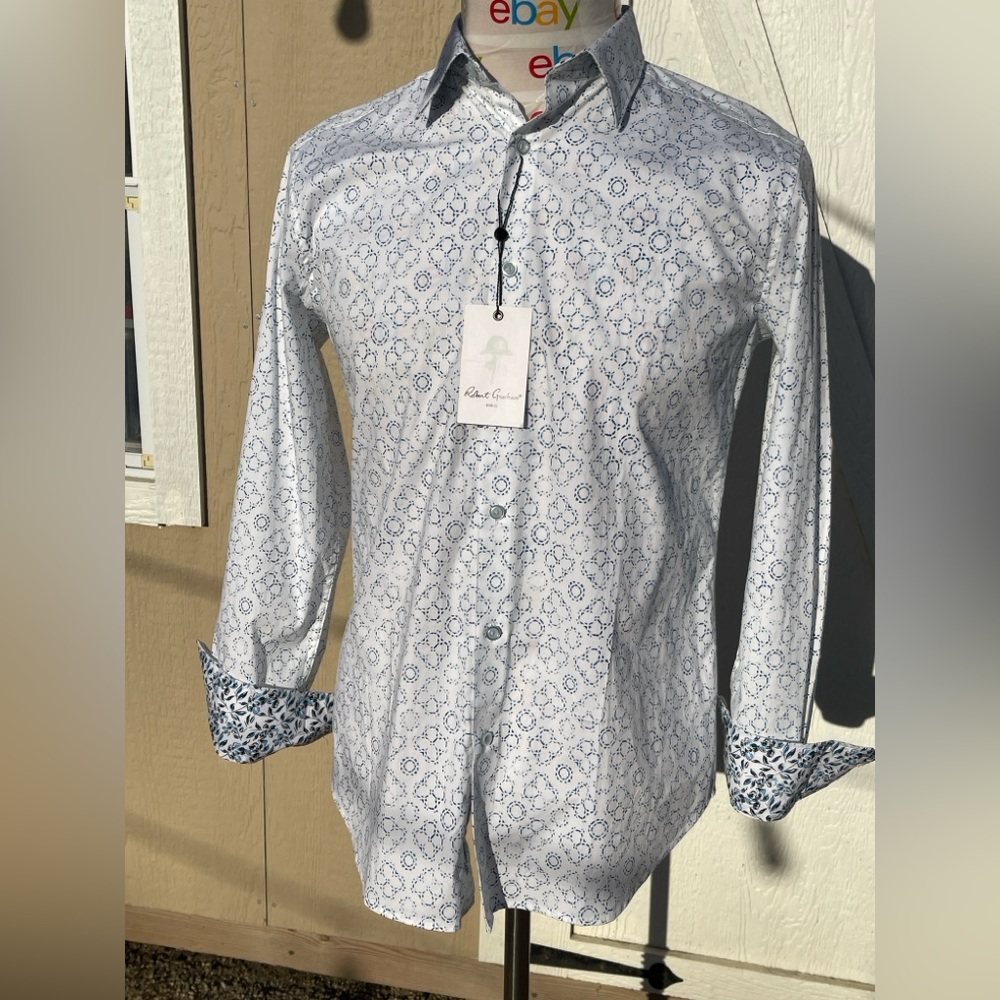 ***SOLD*** Robert Graham Mens Shirt Sz S White Blue Geometric Button